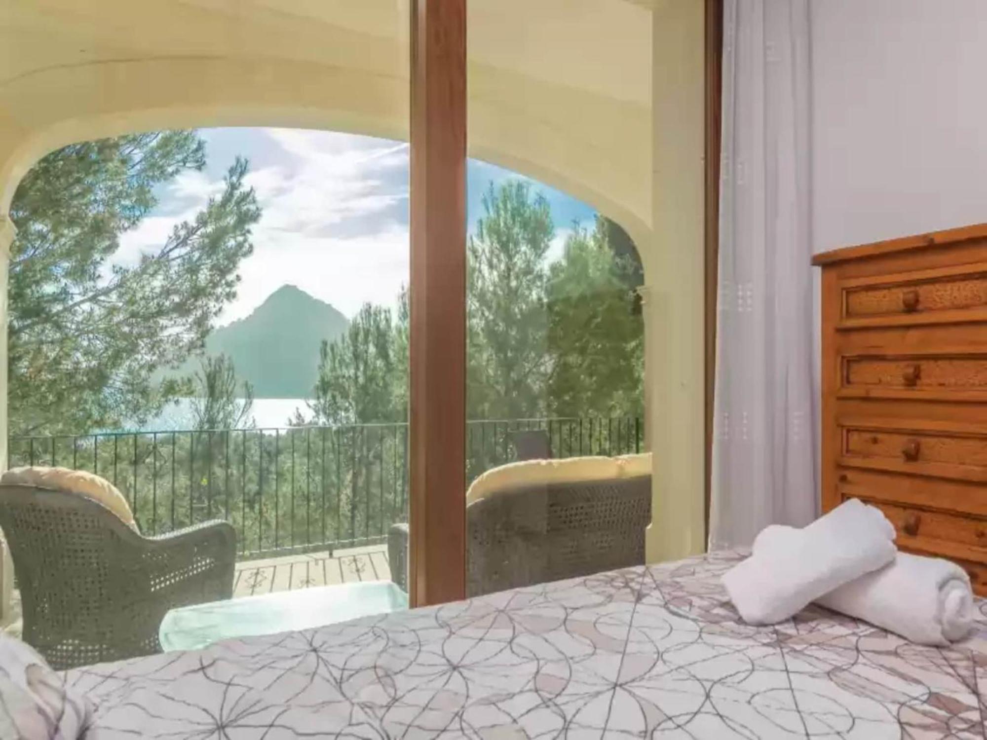 Mir Sa Des Pages With Pool Villa Pollença