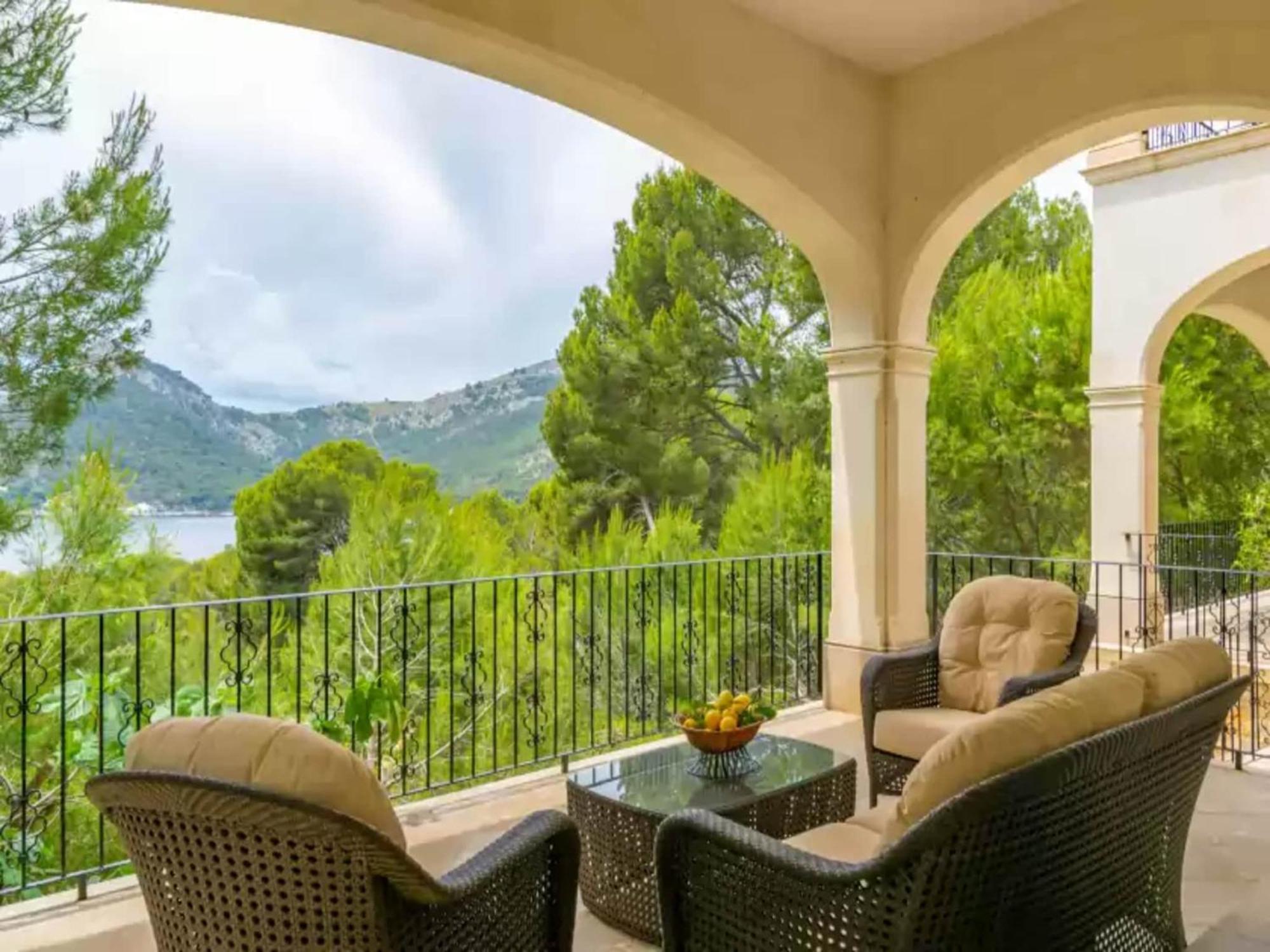 Villa Mir Sa Des Pages With Pool *