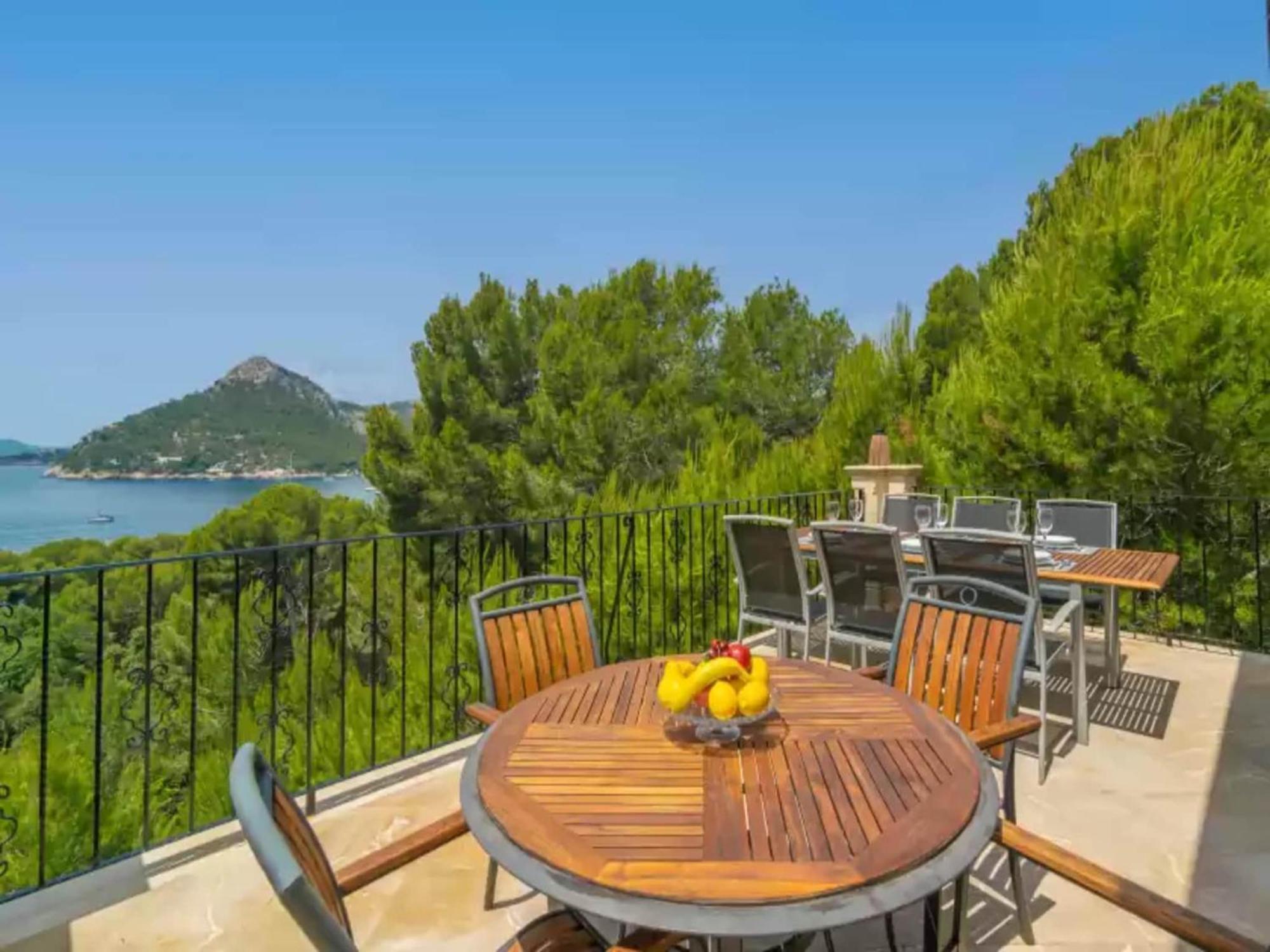 Villa Mir Sa Des Pages With Pool Pollenca